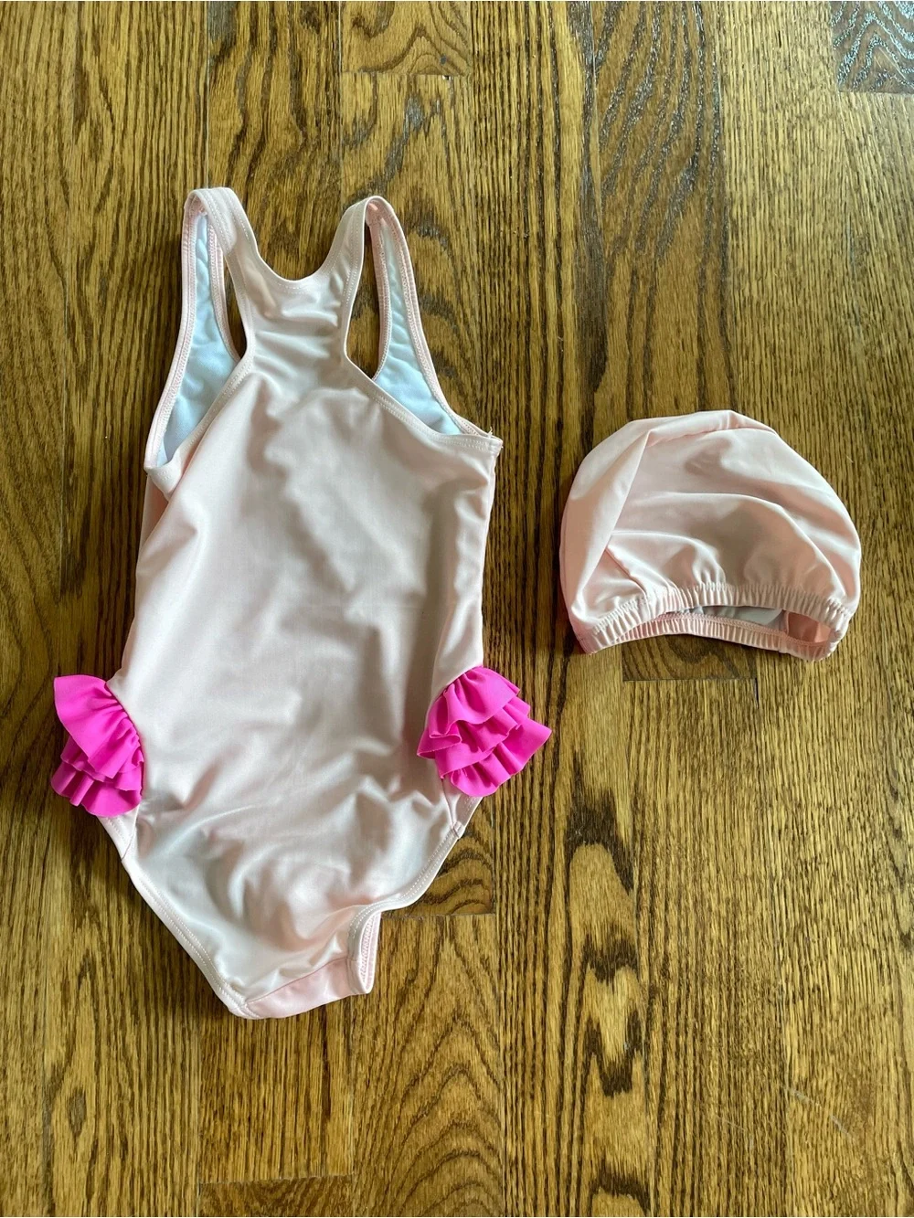 Qvete pink flamingo one-piece swimsuit with swim cap, size 8